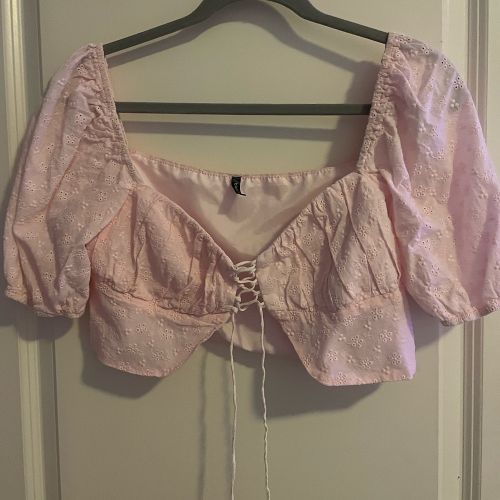 Pink Lace-Up Puff Sleeve Crop Top